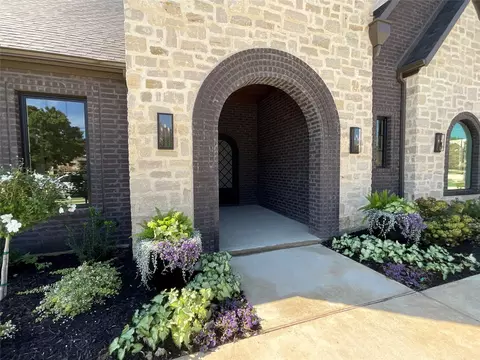 Exterior - 3205 Fairway Dr, Argyle, TX 76226 photo 2 of 2