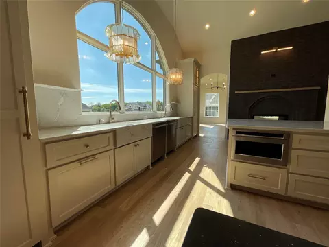 Kitchen - 3205 Fairway Dr, Argyle, TX 76226 photo 5 of 6