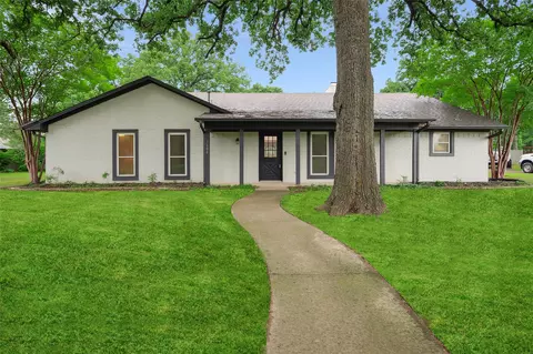 3608 Lynchburg Dr, Corinth, TX 76208