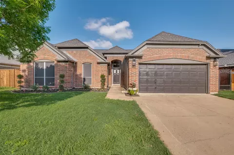 7016 Thomas Pl, Watauga, TX 76148