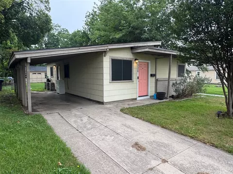 5520 Birchman Ave, Fort Worth, TX 76107