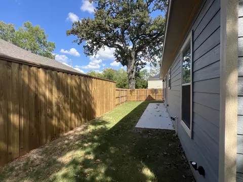 502 S 3rd St, Bonham, TX 75418 photo 16