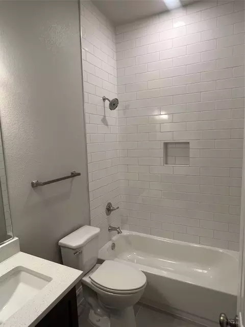 502 S 3rd St, Bonham, TX 75418 photo 10