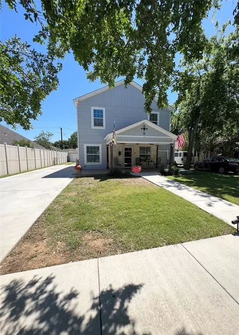 4805 Pershing Ave, Fort Worth, TX 76107