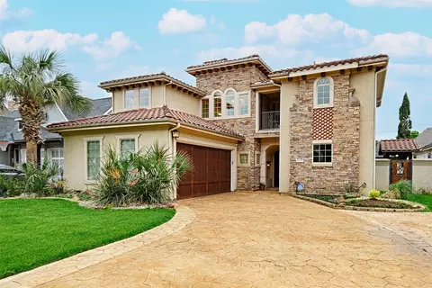 2658 Mount View Dr, Farmers Branch, TX 75234