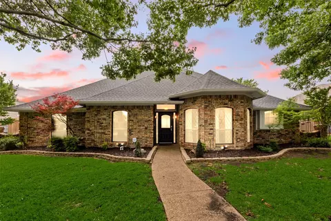 2524 La Vida Pl, Plano, TX 75023