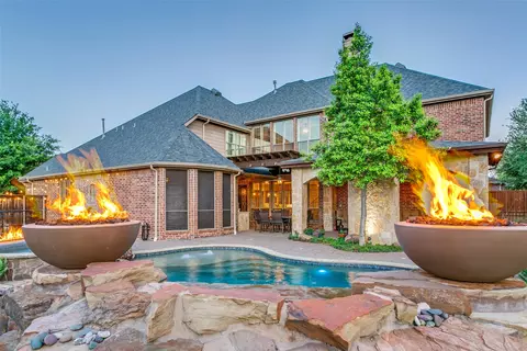 1110 Morgan Lefay Ln, Lewisville, TX 75056