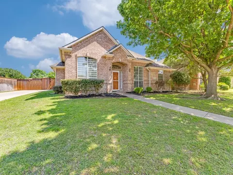 318 Lakefield Dr, Murphy, TX 75094
