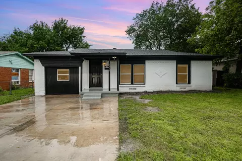 1317 Highland St, Mesquite, TX 75149