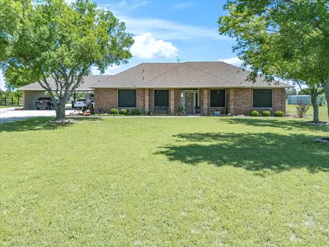259 Goodnight Trl, Rhome, TX 76078