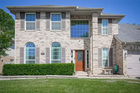 7725 Arcadia Trl, Fort Worth, TX 76137
