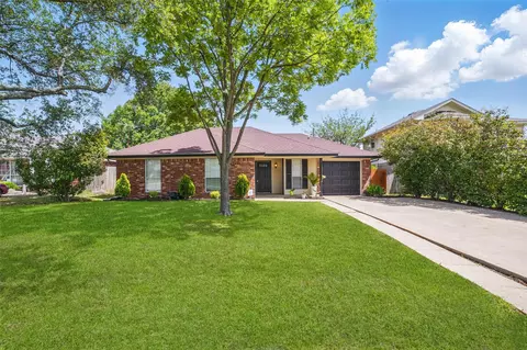 704 Loganwood Dr, Royse City, TX 75189