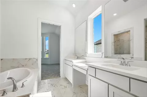 Bath - 2154 Charming Forge Rd, Forney, TX 75126 photo 1 of 2