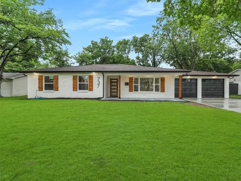 737 Finland St, Grand Prairie, TX 75050