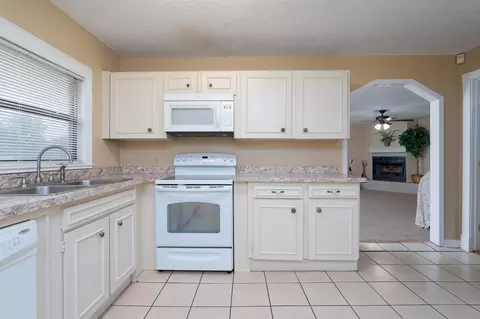 Kitchen - 3954 State St, Abilene, TX 79603 photo 1 of 5