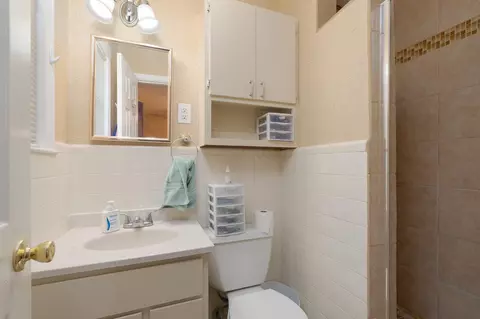 Bath - 3954 State St, Abilene, TX 79603 photo 4 of 4