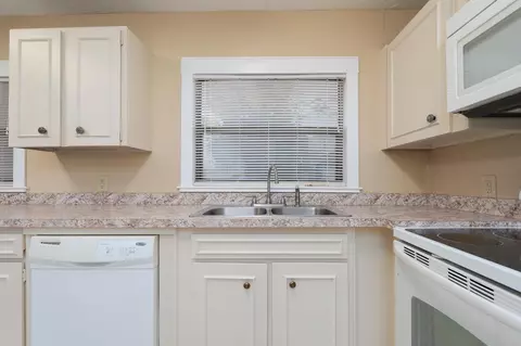 Kitchen - 3954 State St, Abilene, TX 79603 photo 2 of 5