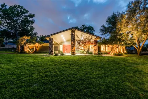 6275 Preston Creek Dr, Dallas, TX 75240