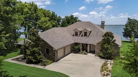 1219 The Shores Dr, Corsicana, TX 75109