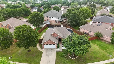 3617 Longhorn Dr, Denton, TX 76210