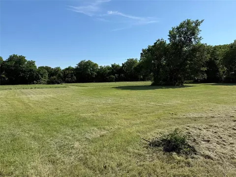 504 Central Ave, Newark, TX 76071