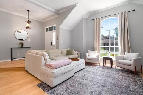 2038 Frontier Trl, Lewisville, TX 75067