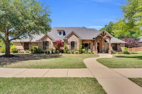 251 Masters Ln, Midlothian, TX 76065