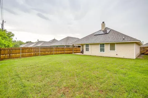 Exterior - 228 Lovers Path Dr, Springtown, TX 76082 photo 8 of 9