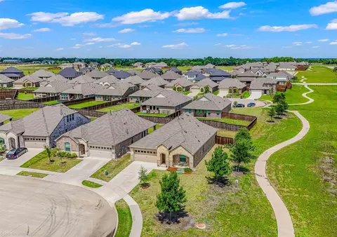 816 Grapefruit Ct, Forney, TX 75126