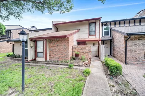 2014 Court Pl, Garland, TX 75041