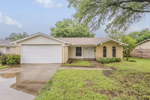 1600 Lagoona Ln, Edgecliff Village, TX 76134