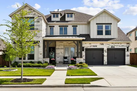 13417 Meadow Cross Dr, Fort Worth, TX 76008