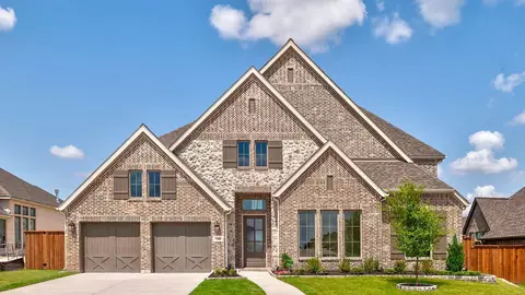 10408 Gray Hills Dr, Fort Worth, TX 76126