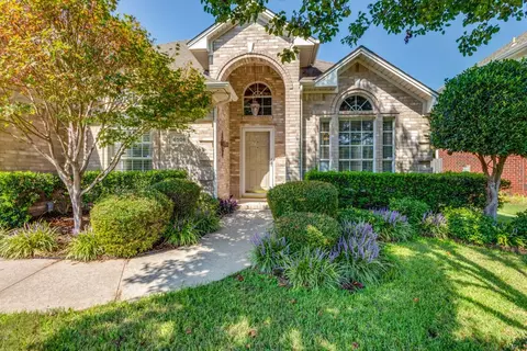 6506 Parkside Dr, Arlington, TX 76001