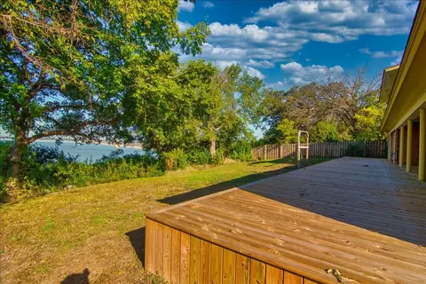 Exterior - 3417 Stewart Cir, Waco, TX 76708 photo 6 of 8