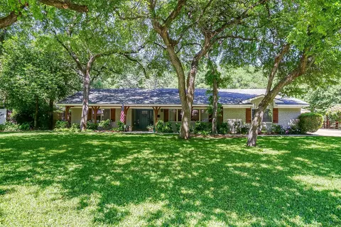 4208 Inwood Rd, Fort Worth, TX 76109