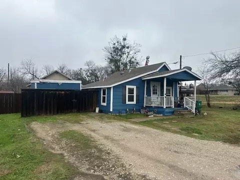 207 N Illinois St, Celina, TX 75009
