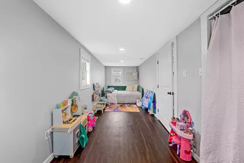 Entry Way - 1310 E Texas Ave, Mart, TX 76664 photo 5 of 6