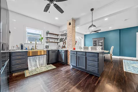 Kitchen - 1310 E Texas Ave, Mart, TX 76664 photo 3 of 4