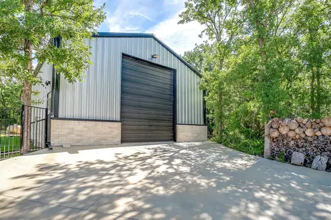1008 Trinity Oaks Rd, Weatherford, TX 76087