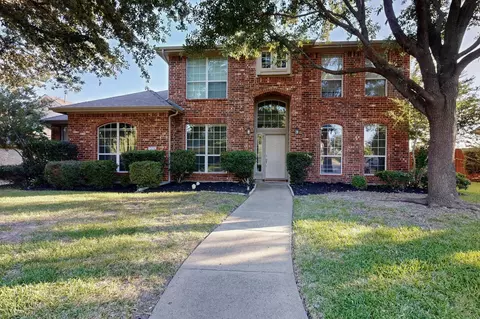 1423 Red Wolf Dr, Rockwall, TX 75087