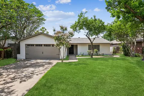 103 Stonecreek Dr, Arlington, TX 76014