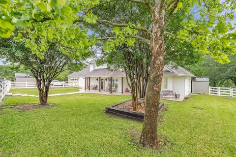 Exterior - 13323 Chapel Rd, Lorena, TX 76655 photo 7 of 8