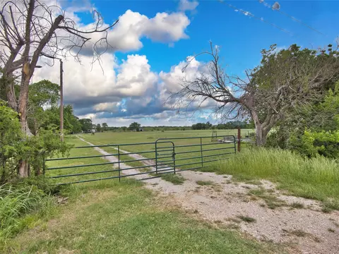 4488 County Road 2617, Caddo Mills, TX 75135
