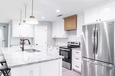 Kitchen - 405 S Oak St, Ector, TX 75439 photo 1 of 3