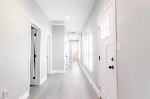 Entry Way - 405 S Oak St, Ector, TX 75439 photo 1 of 1