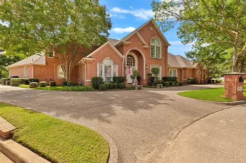 5503 Arch Bridge Ct, Arlington, TX 76017