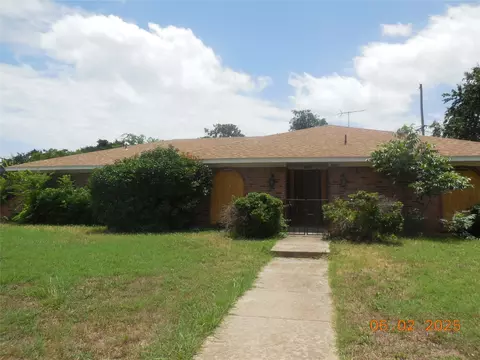 5901 Geddes Ave, Fort Worth, TX 76107