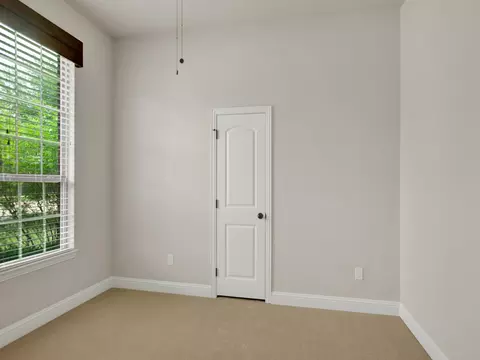 Bedroom - 117 Tower Cir, Terrell, TX 75160 photo 4 of 4