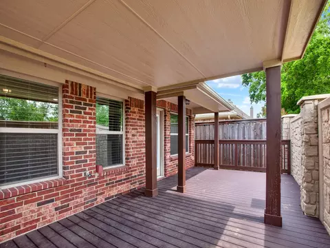 Exterior - 117 Tower Cir, Terrell, TX 75160 photo 3 of 5